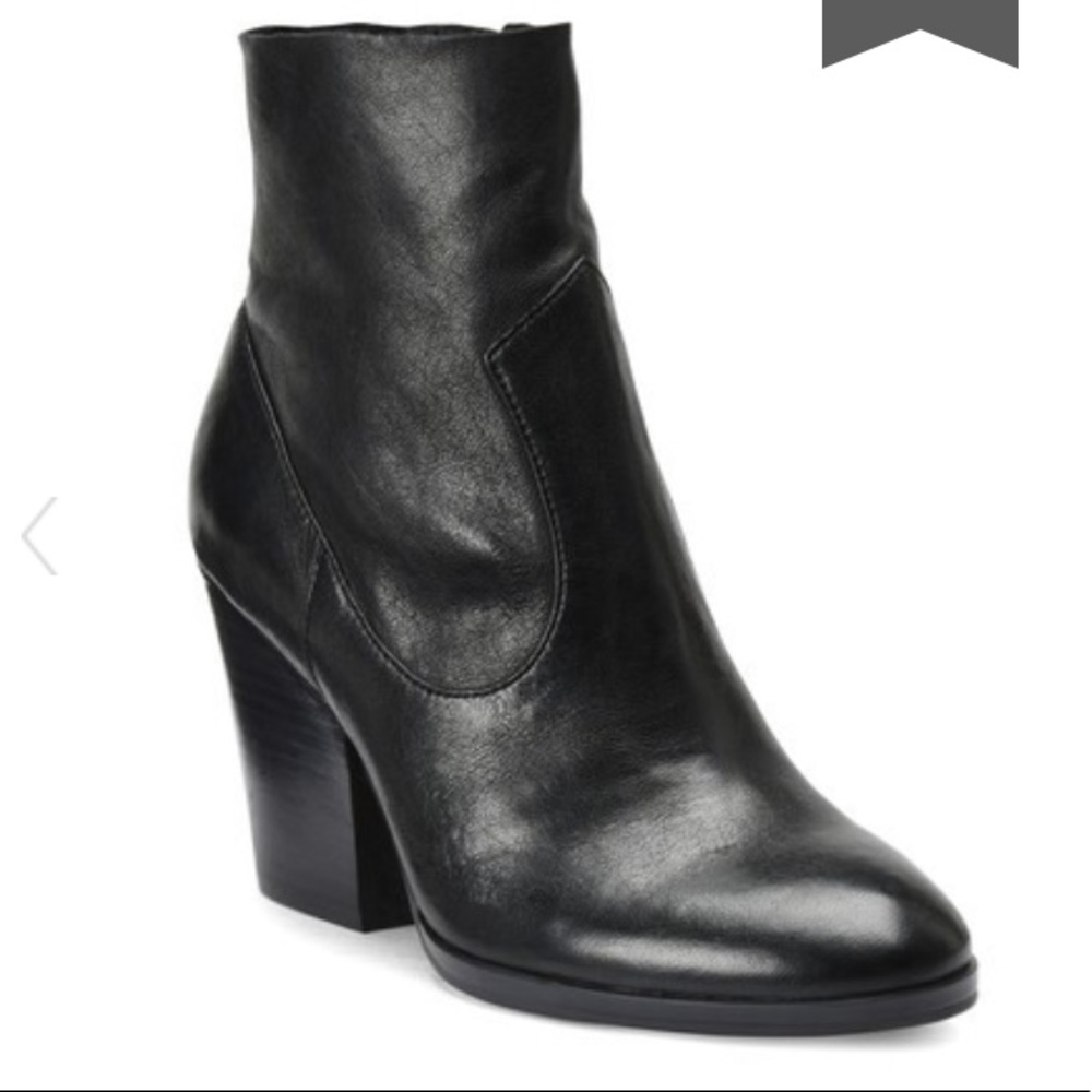 Isolá Lani Black Booties